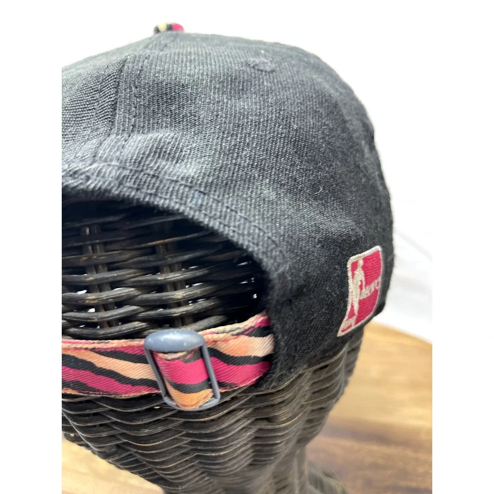 San Antonio Spurs Hat Cap‎ New Era NBA HWC 9Fifty Strapback Pink Black Zubaz